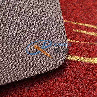 2m 2.4m البلاستيك TPR طلاء حصيرة معدات صنع