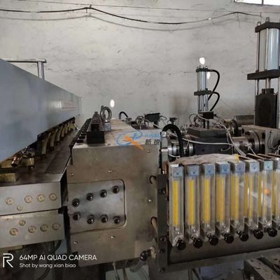 380V 18mm البناء البلاستيك المجلس ماكينة