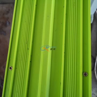 خط إنتاج قضيب الماء PVC ببرغي مزدوج 160 كجم / ساعة 20 م